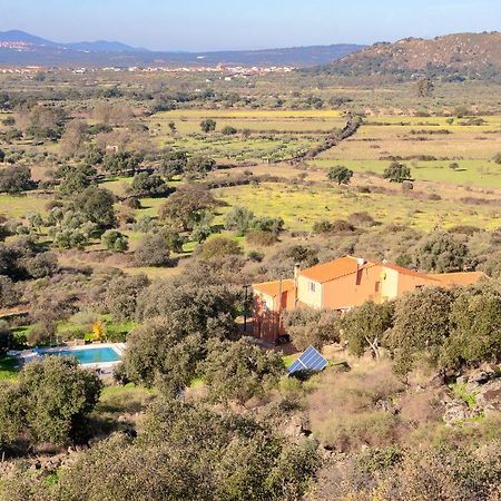 Finca el Rabilargo Arroyomolinos de Montánchez Exterior foto